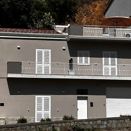 Townhouse Piraino Отель типа 