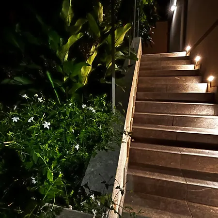 Townhouse Piraino Отель типа 