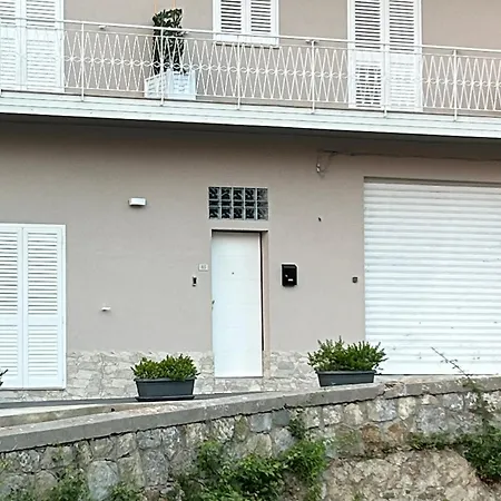 Townhouse Piraino