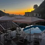 Bed & Breakfast Townhouse Piraino Superior