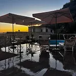 Townhouse Piraino Superior Bed & Breakfast 4*
