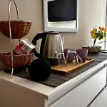 Townhouse Piraino Superior Bed & Breakfast 4*