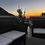 Bed & Breakfast Townhouse Piraino Superior Brolo