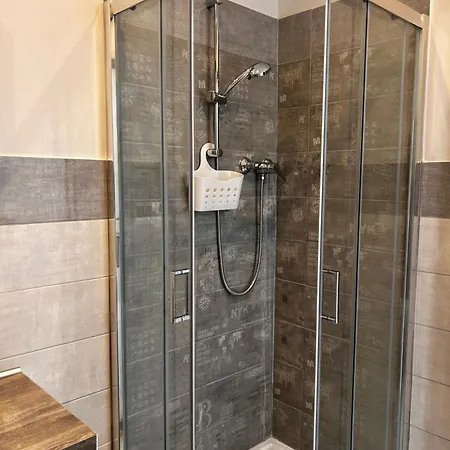 Townhouse Piraino Piscina Solarium 4*