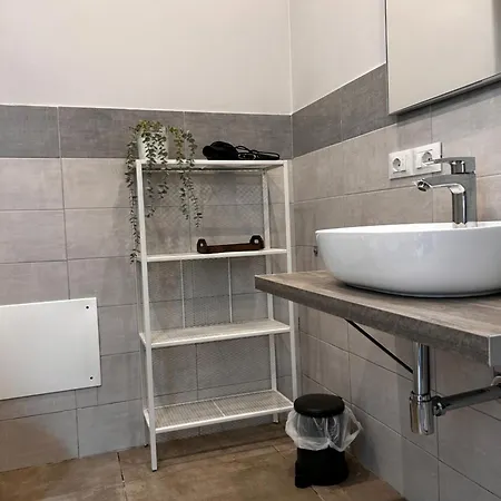 Townhouse Piraino Piscina Solarium