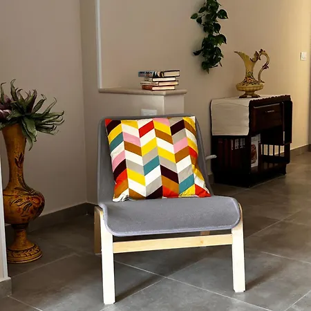 ベッド・アンド・ブレックファスト Townhouse Piraino Piscina Solarium