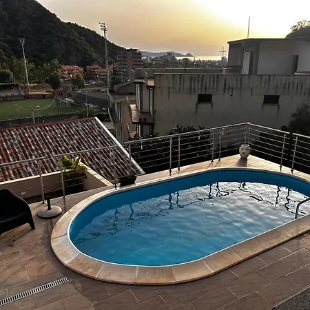 Townhouse Piraino Piscina Solarium